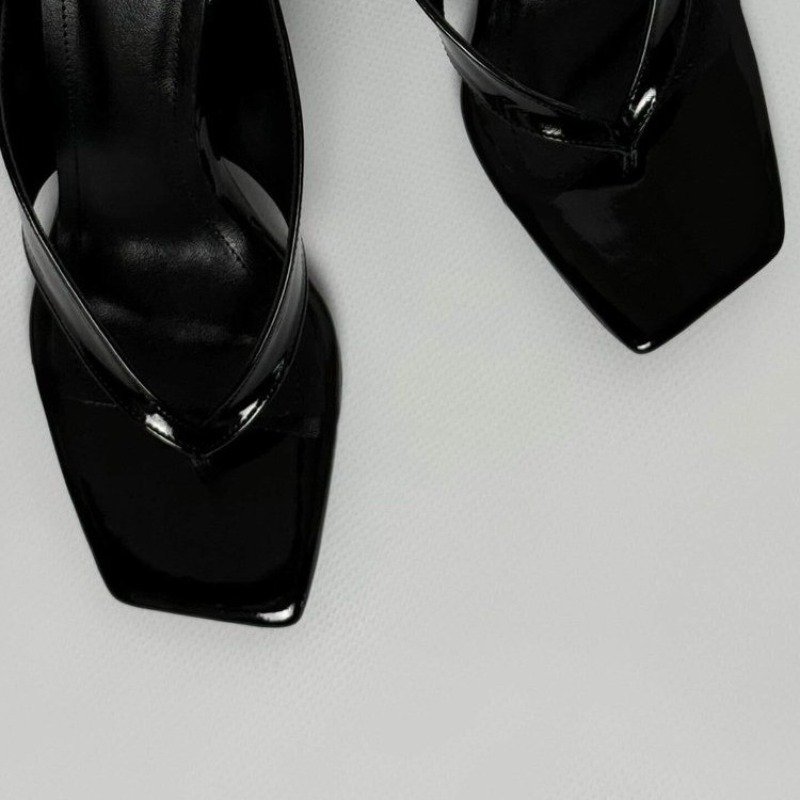 Square-toe V-strap high heels  - Summer Clothing Korea avis et prix